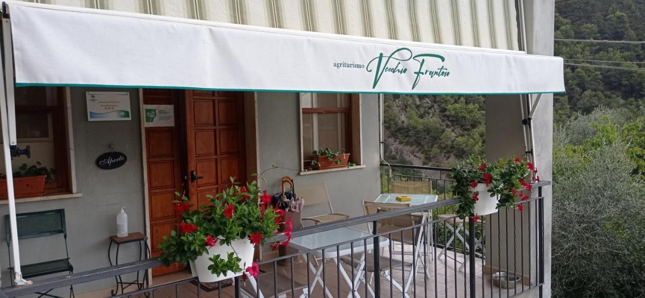 Agriturismo Vecchio Frantoio Villatella Bagian luar foto